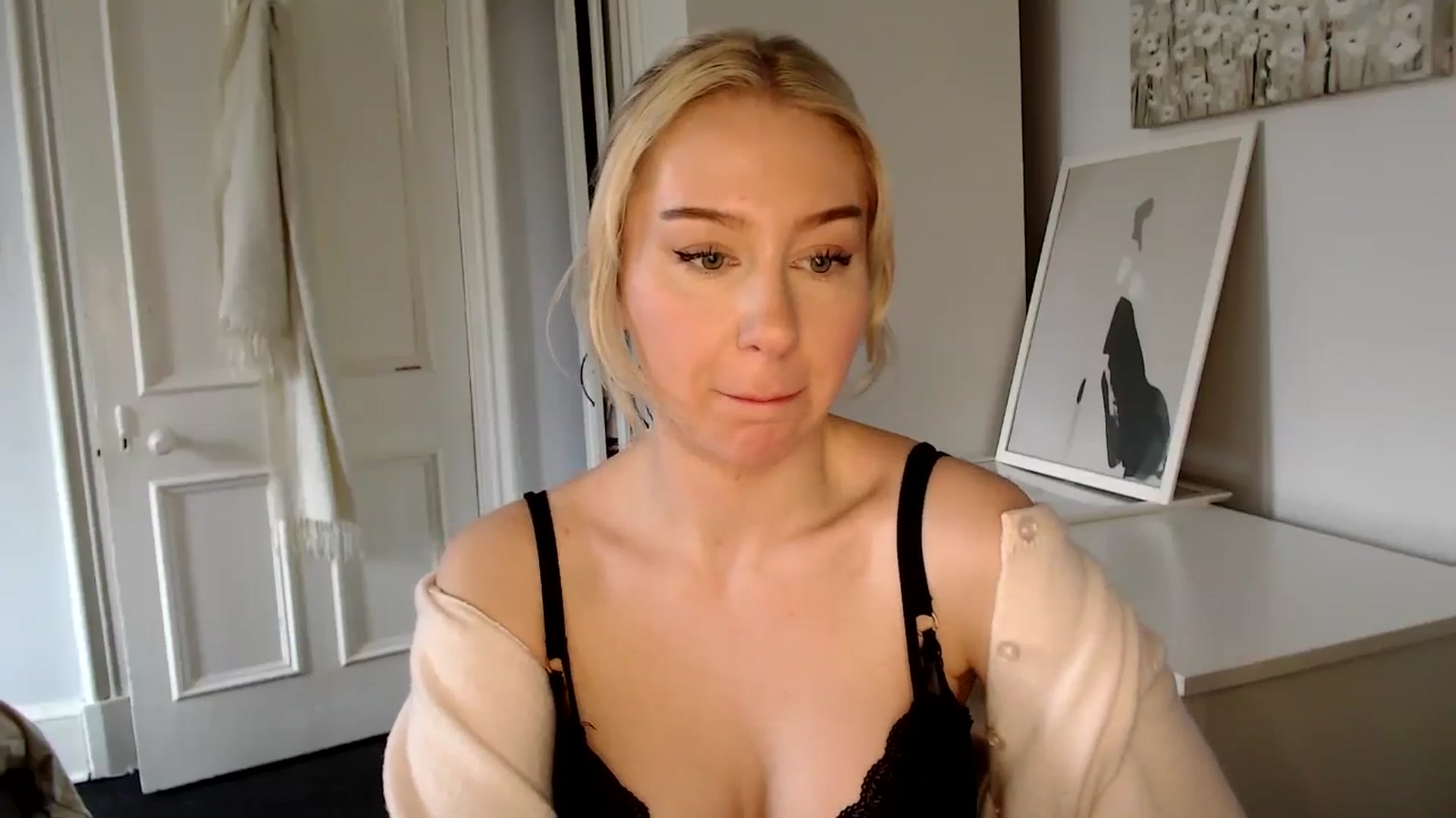 Gallery image thumbnail from British_Cutie's myfreecams stream on, 02/25/2025, 13:26 image 4 of 20