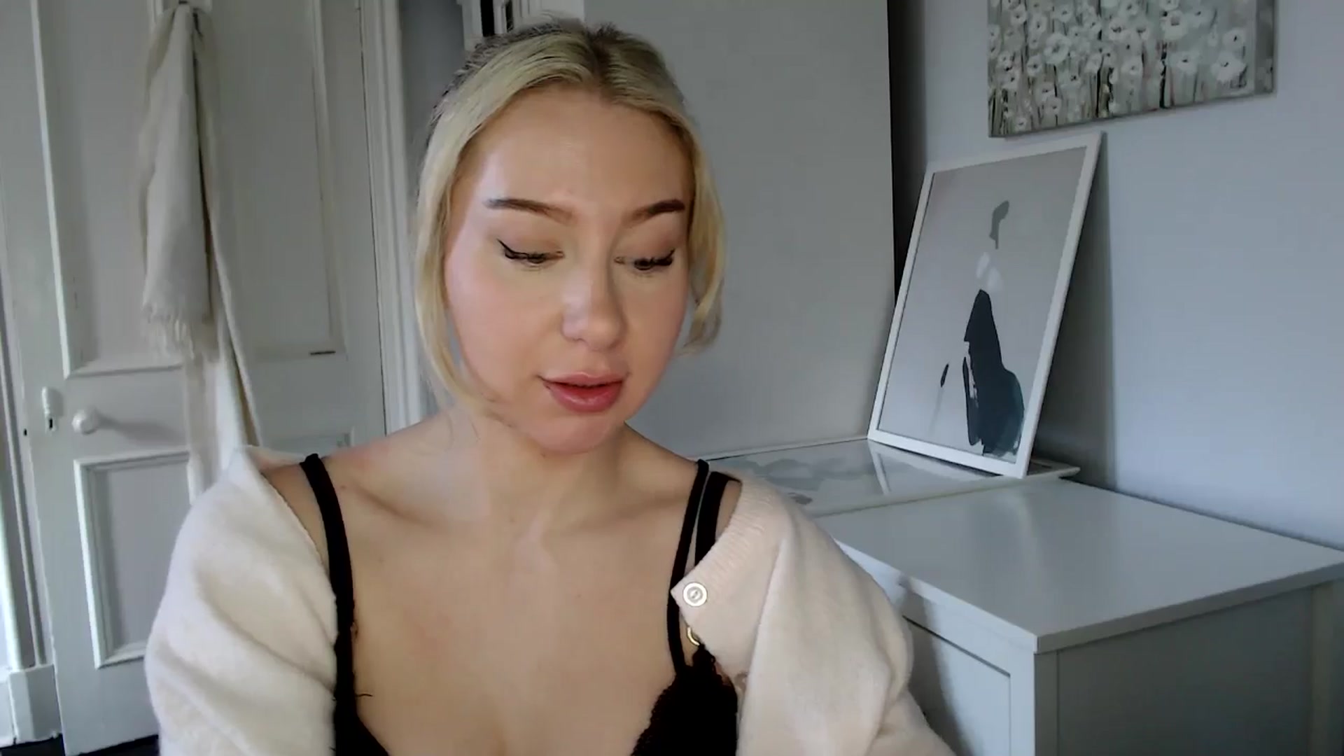 Gallery image thumbnail from British_Cutie's myfreecams stream on, 02/25/2025, 13:26 image 11 of 20