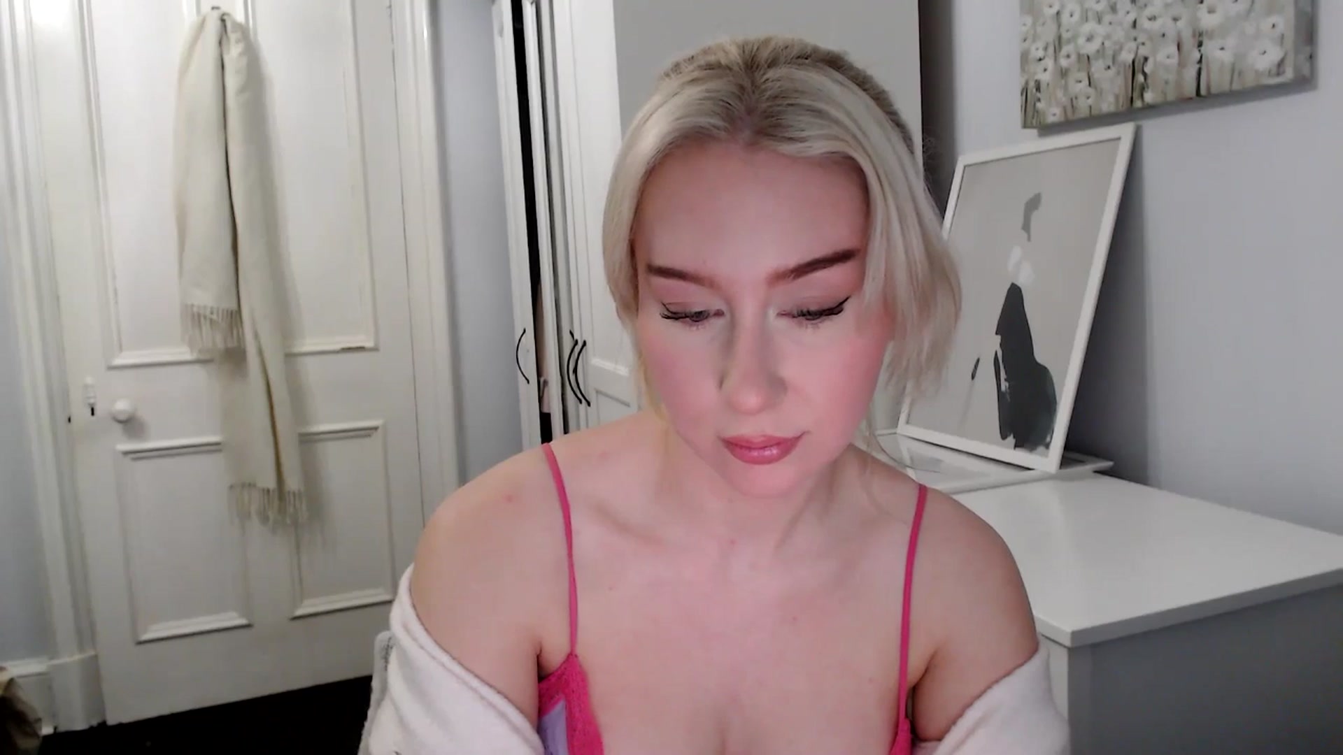 Gallery image thumbnail from British_Cutie's myfreecams stream on, 02/25/2025, 22:23 image 3 of 20