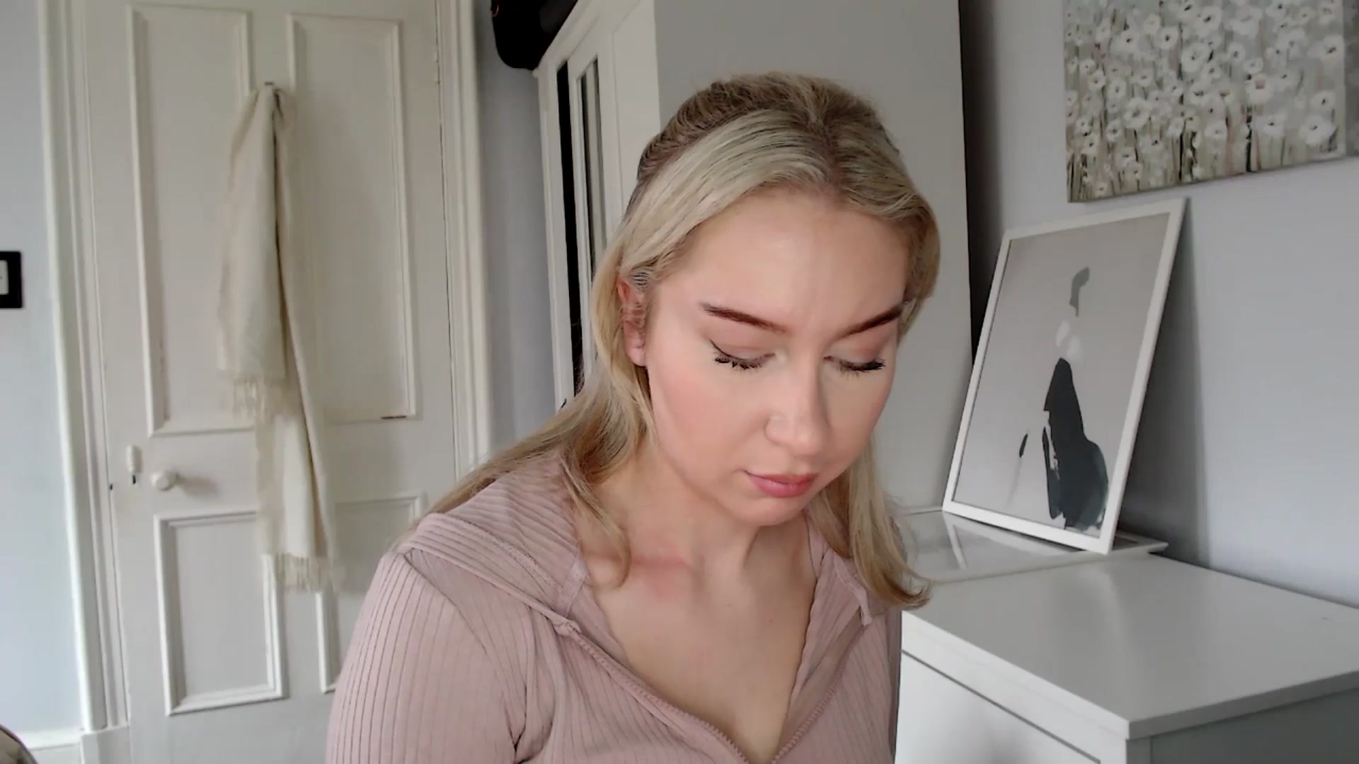 Gallery image thumbnail from British_Cutie's myfreecams stream on, 02/26/2025, 13:26 image 20 of 20