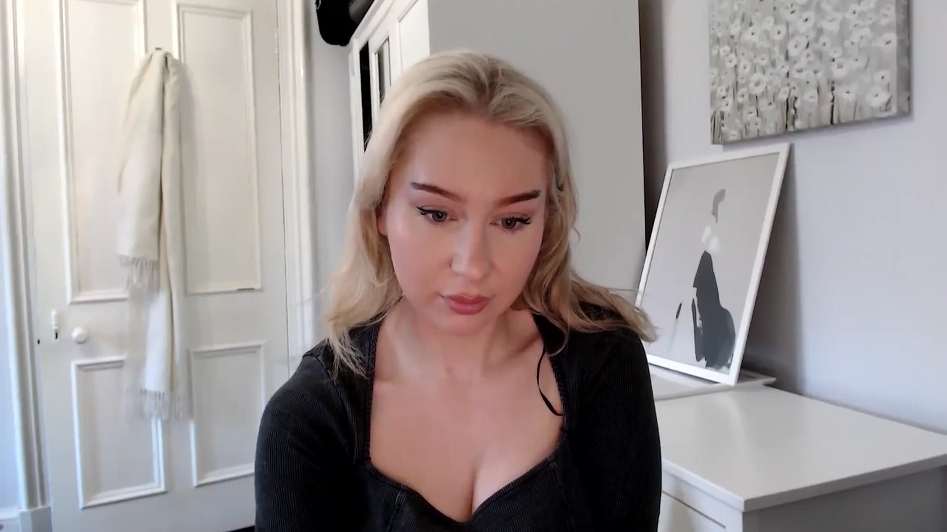 Gallery image thumbnail from British_Cutie's myfreecams stream on, 02/27/2025, 16:50 image 8 of 20