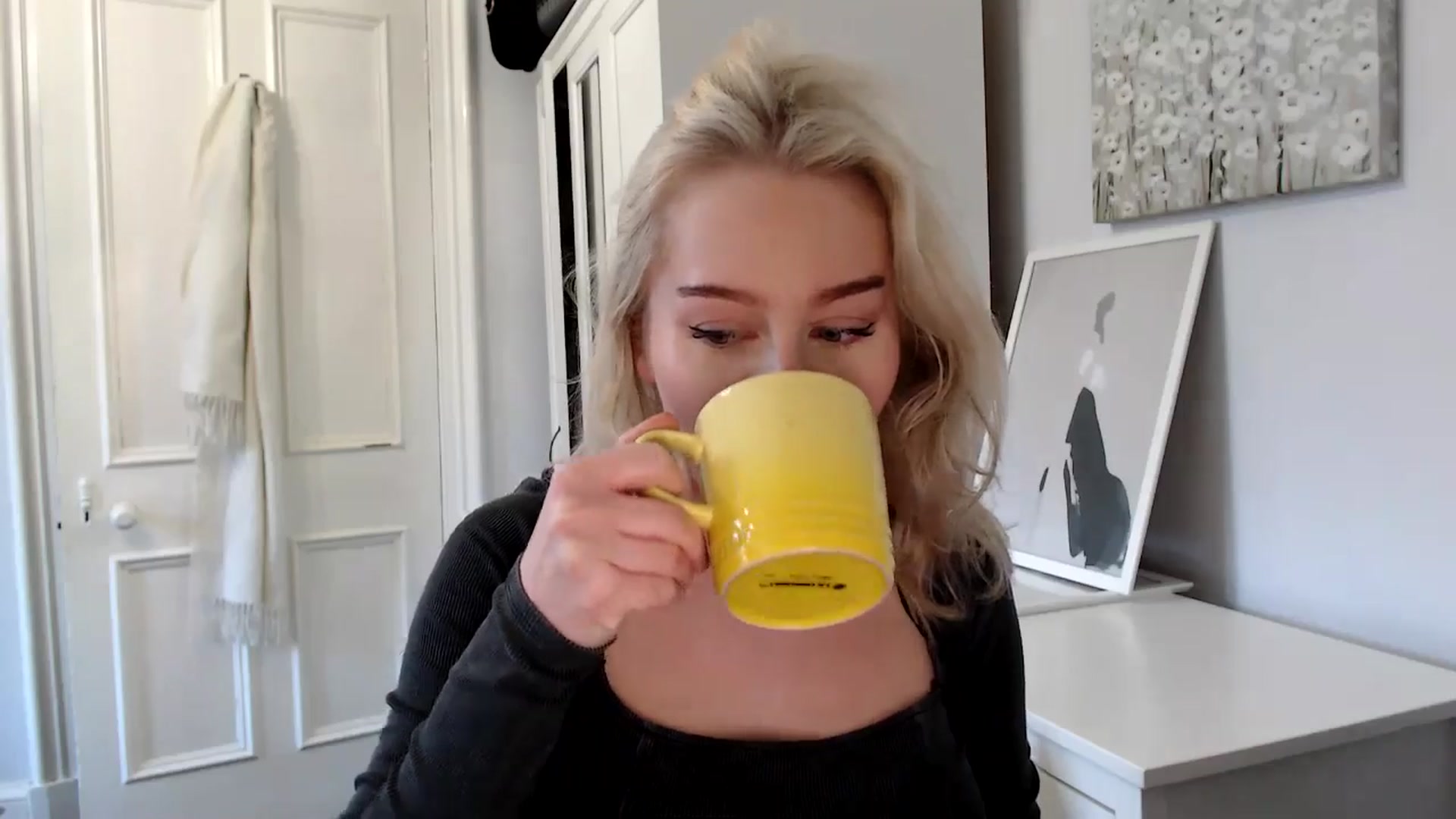 Gallery image thumbnail from British_Cutie's myfreecams stream on, 02/27/2025, 16:50 image 6 of 20