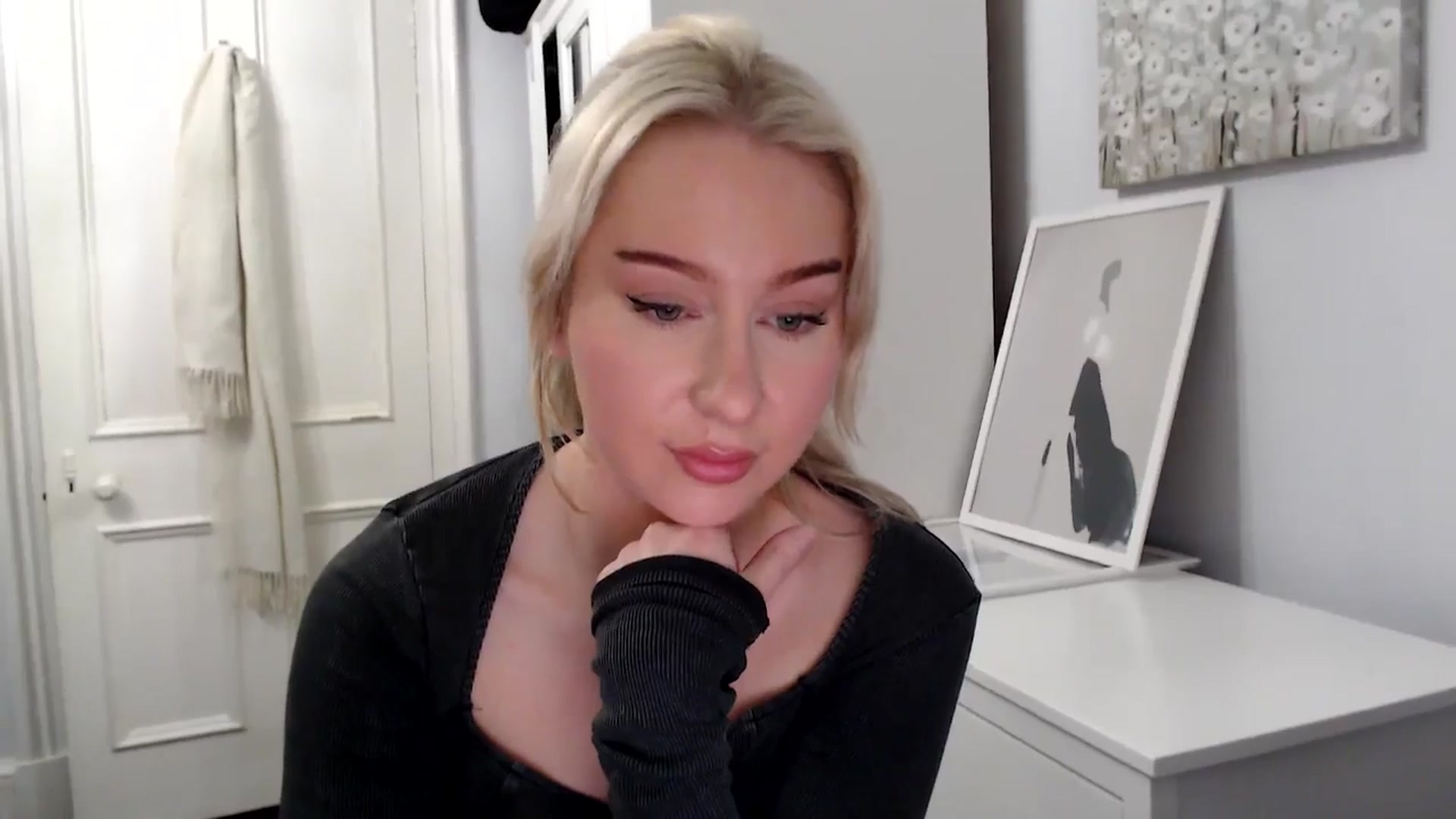 Gallery image thumbnail from British_Cutie's myfreecams stream on, 02/27/2025, 18:14 image 9 of 20