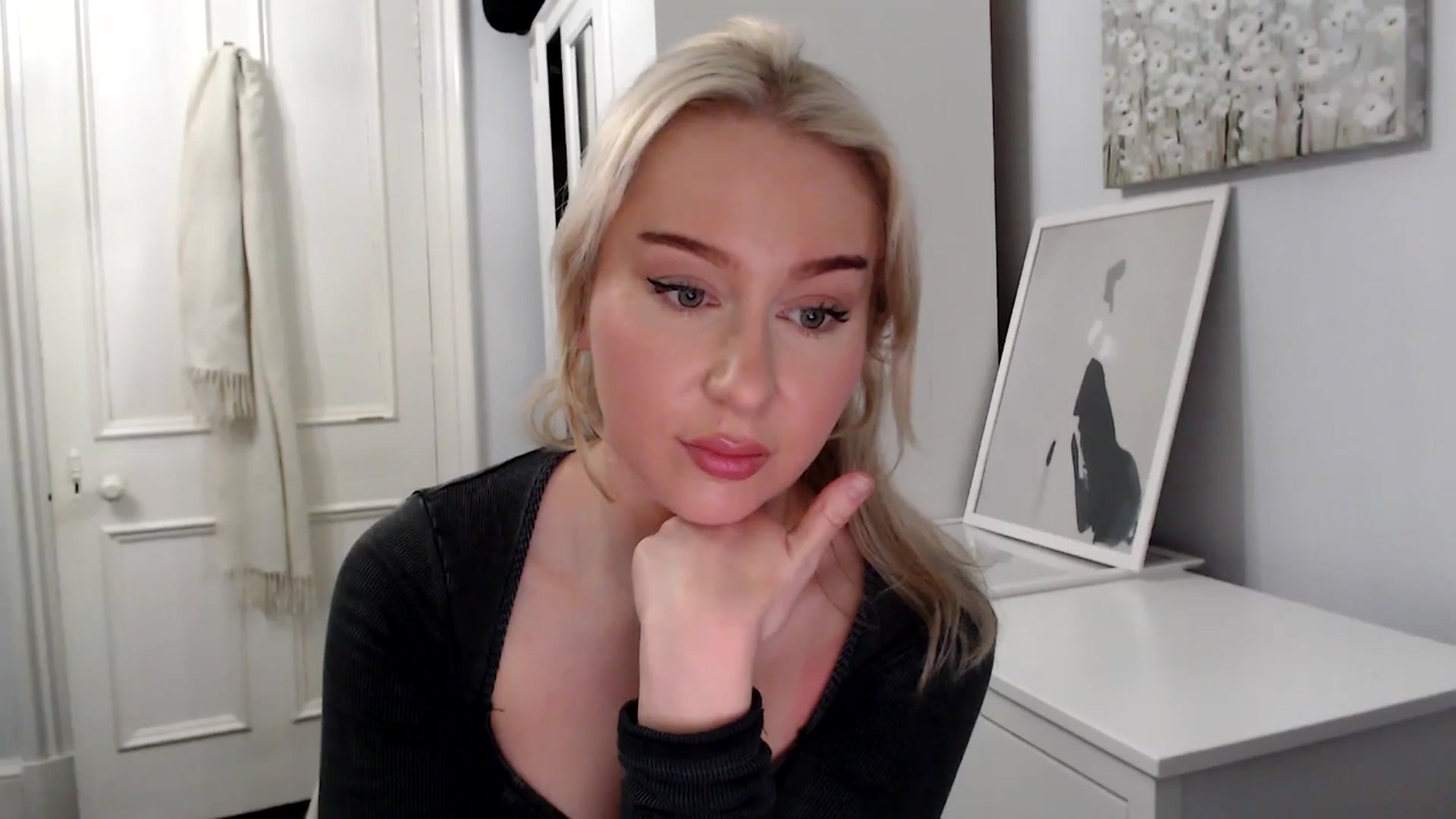 Gallery image thumbnail from British_Cutie's myfreecams stream on, 02/27/2025, 18:14 image 12 of 20