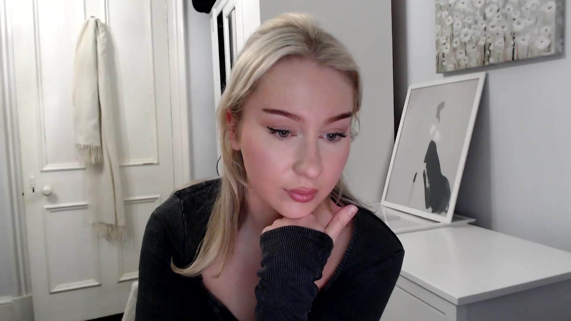 Gallery image thumbnail from British_Cutie's myfreecams stream on, 02/27/2025, 18:14 image 20 of 20