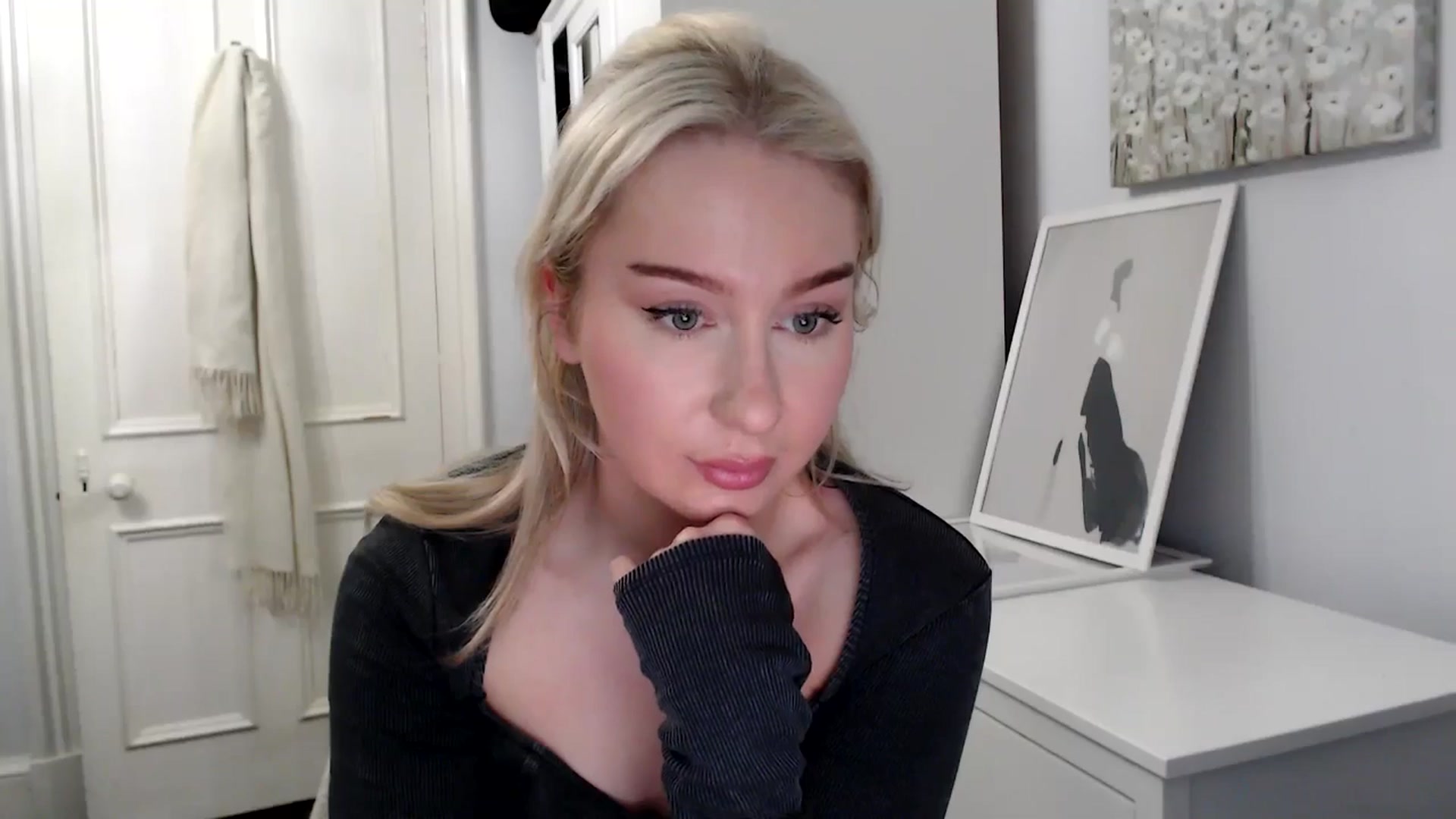 Gallery image thumbnail from British_Cutie's myfreecams stream on, 02/27/2025, 18:14 image 19 of 20