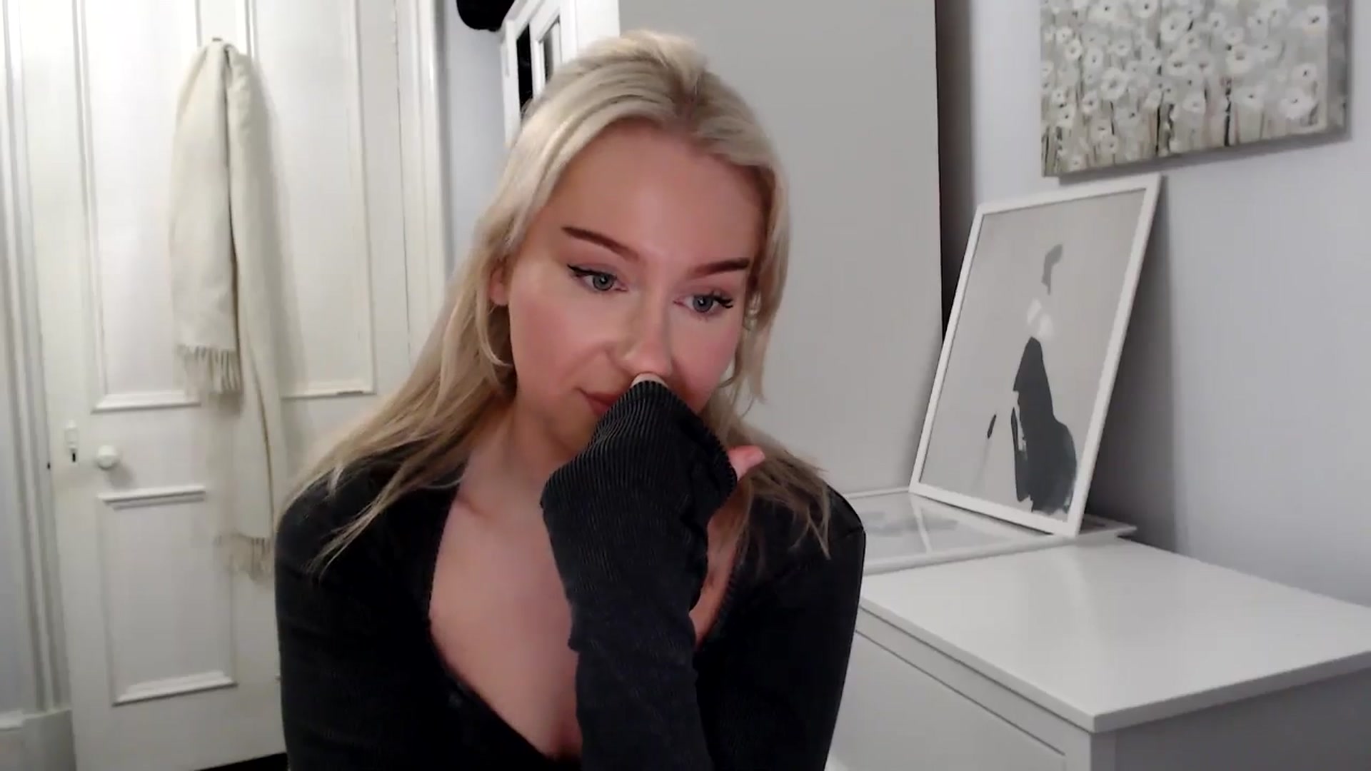 Gallery image thumbnail from British_Cutie's myfreecams stream on, 02/27/2025, 18:14 image 16 of 20