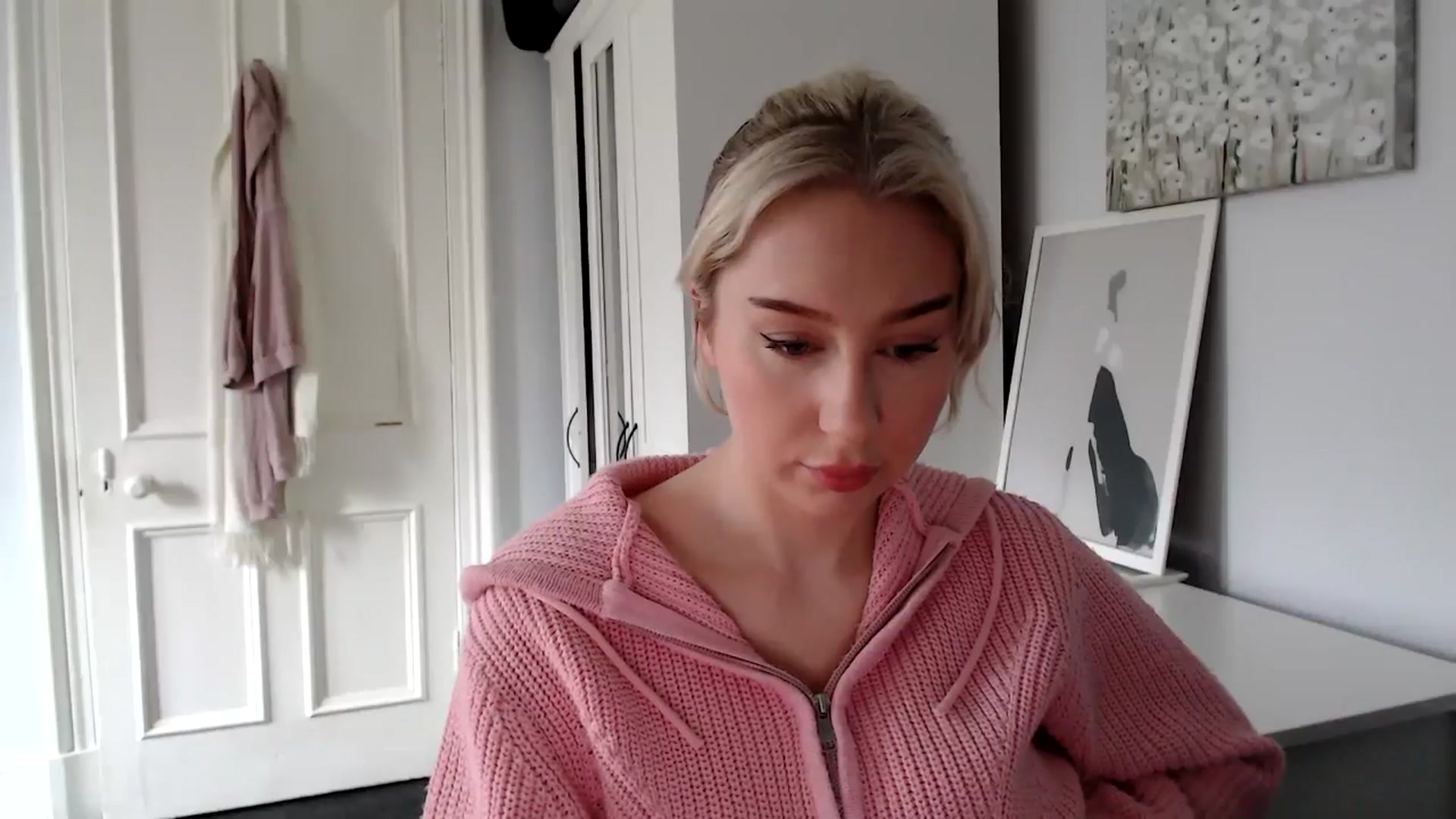 Gallery image thumbnail from British_Cutie's myfreecams stream on, 03/05/2025, 10:04 image 19 of 20