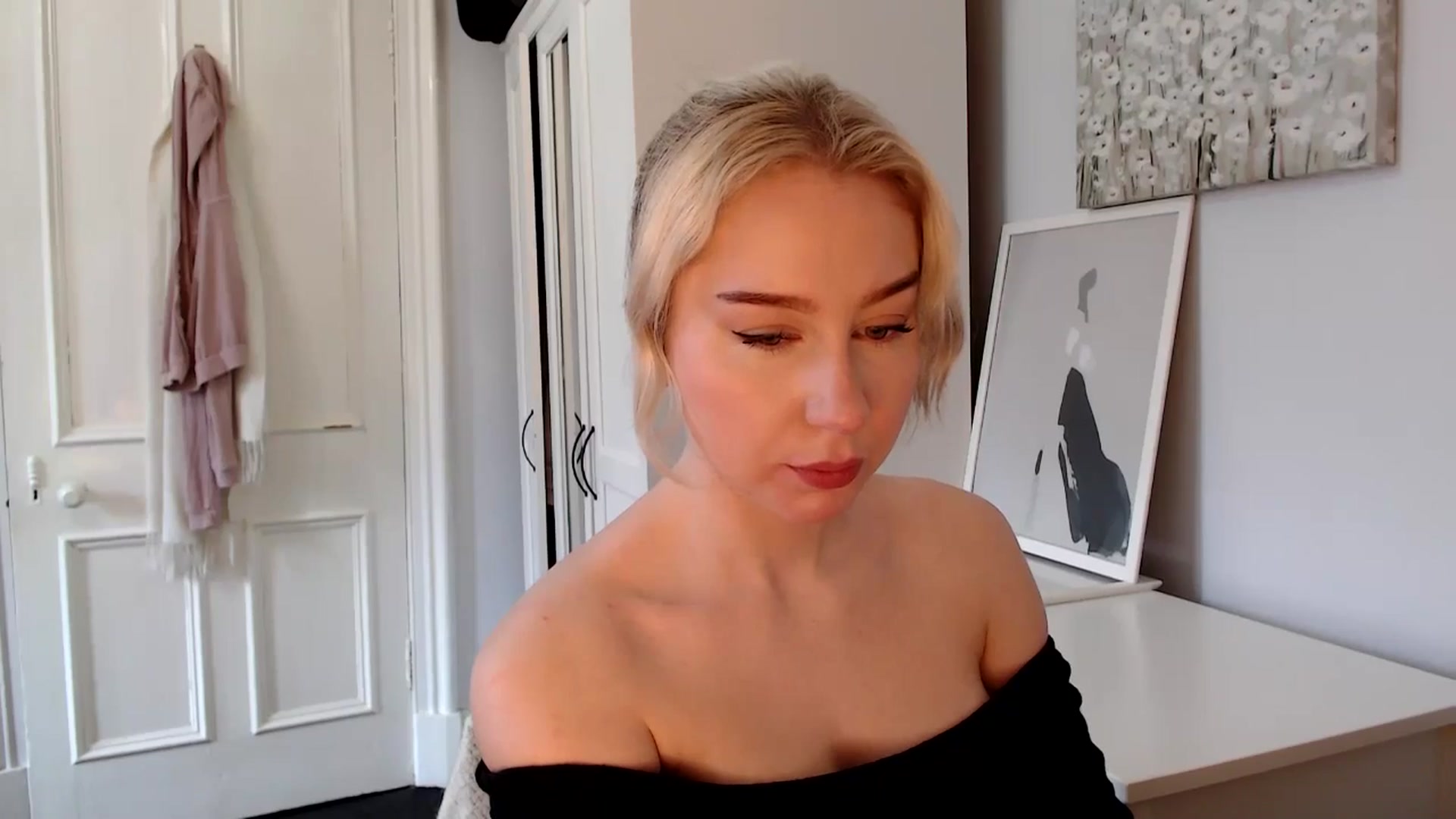 Gallery image thumbnail from British_Cutie's myfreecams stream on, 03/05/2025, 11:55 image 5 of 20