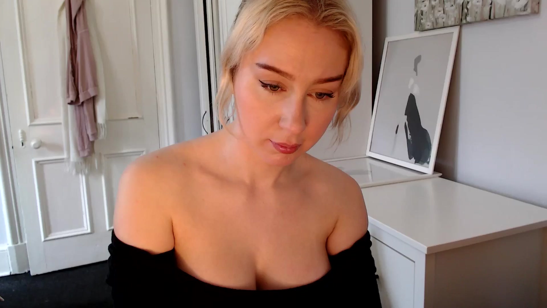 Gallery image thumbnail from British_Cutie's myfreecams stream on, 03/05/2025, 11:55 image 19 of 20