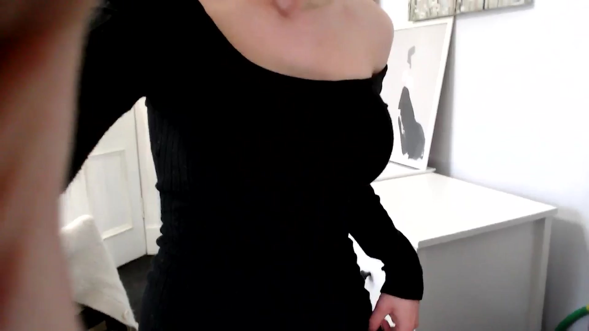 Gallery image thumbnail from British_Cutie's myfreecams stream on, 03/05/2025, 15:01 image 8 of 20