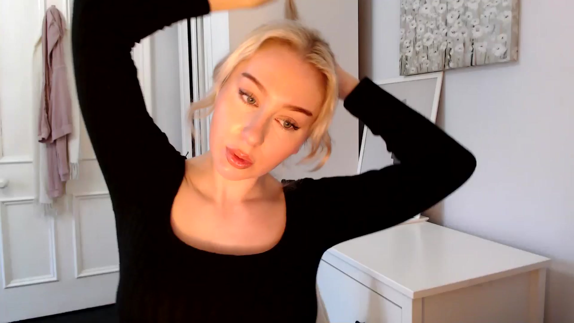 Gallery image thumbnail from British_Cutie's myfreecams stream on, 03/05/2025, 15:01 image 1 of 20