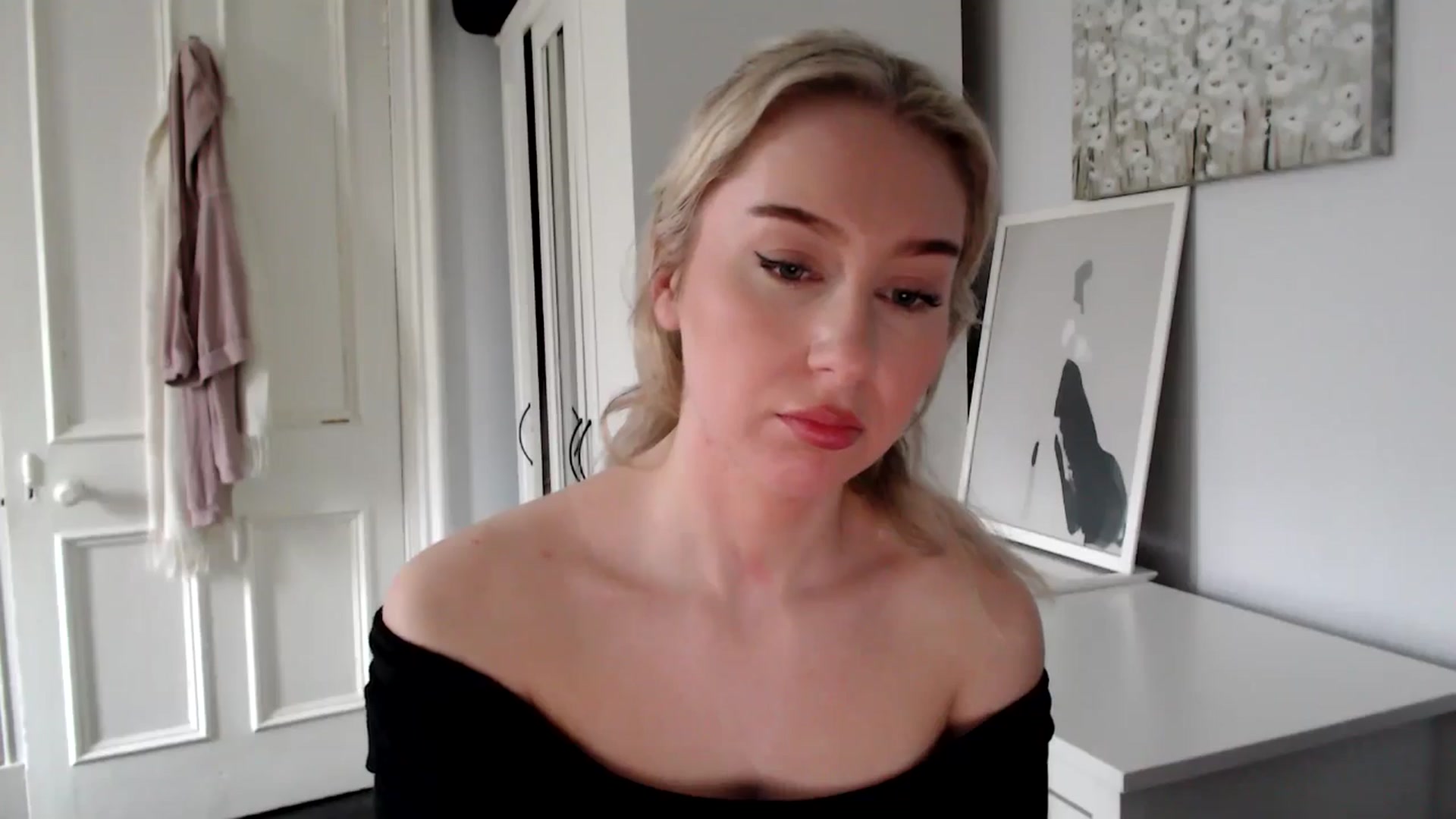 Gallery image thumbnail from British_Cutie's myfreecams stream on, 03/05/2025, 15:28 image 9 of 20