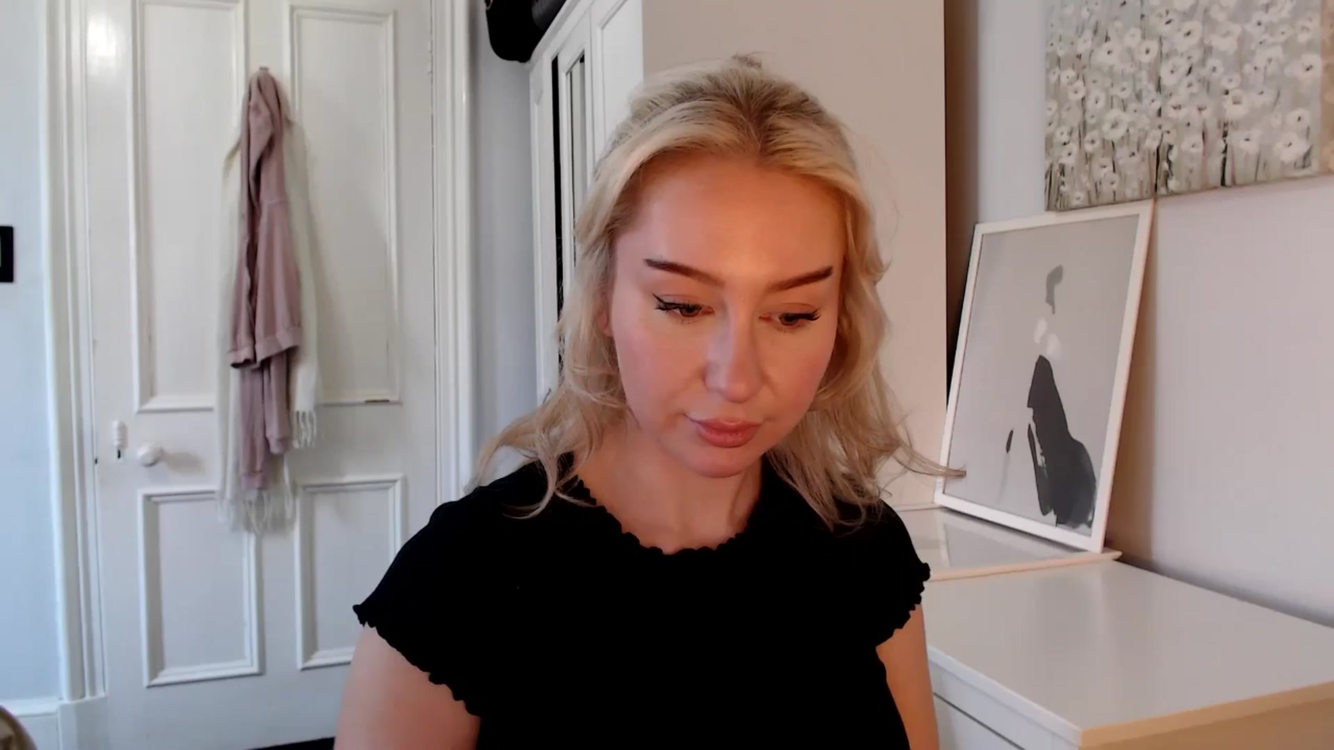 Gallery image thumbnail from British_Cutie's myfreecams stream on, 03/06/2025, 14:23 image 5 of 20