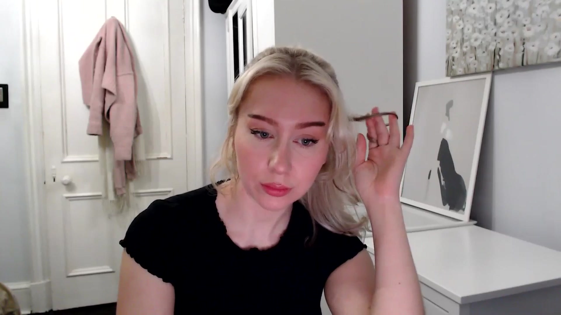 Gallery image thumbnail from British_Cutie's myfreecams stream on, 03/06/2025, 20:02 image 12 of 20