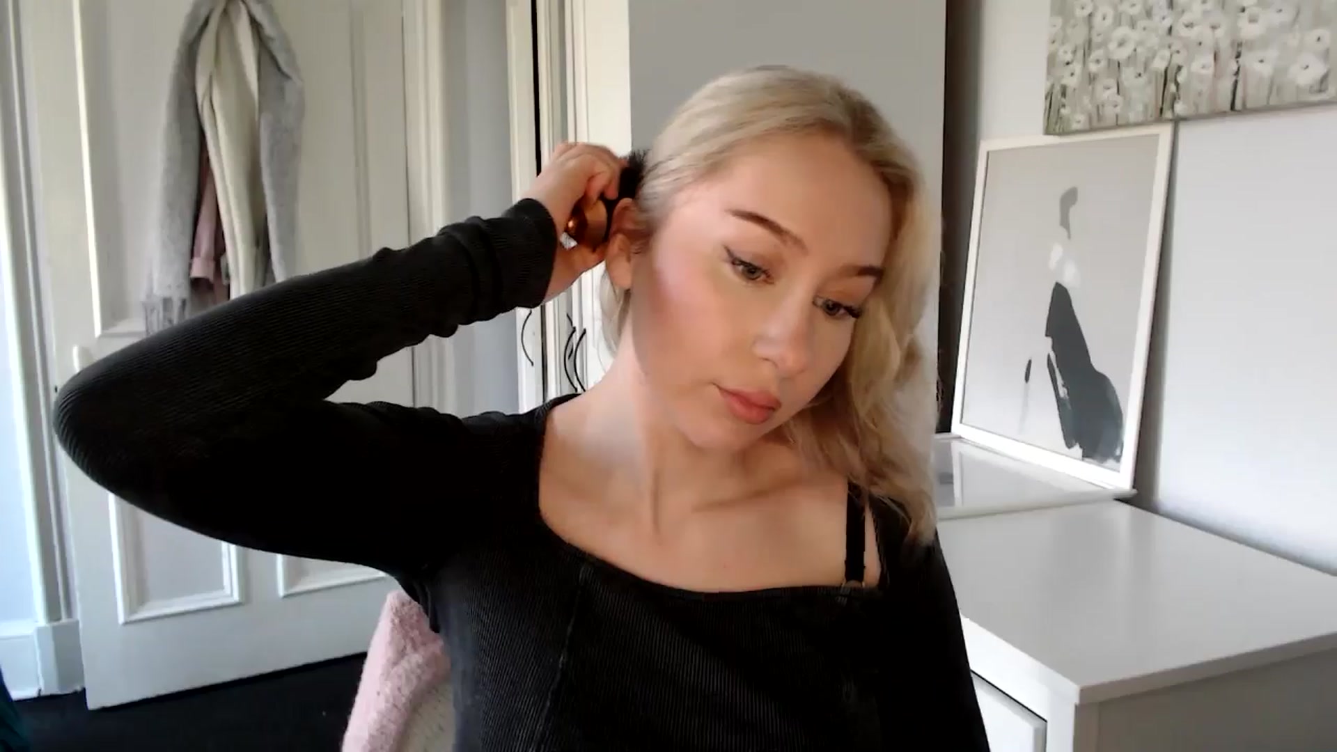 Gallery image thumbnail from British_Cutie's myfreecams stream on, 03/08/2025, 12:44 image 16 of 20