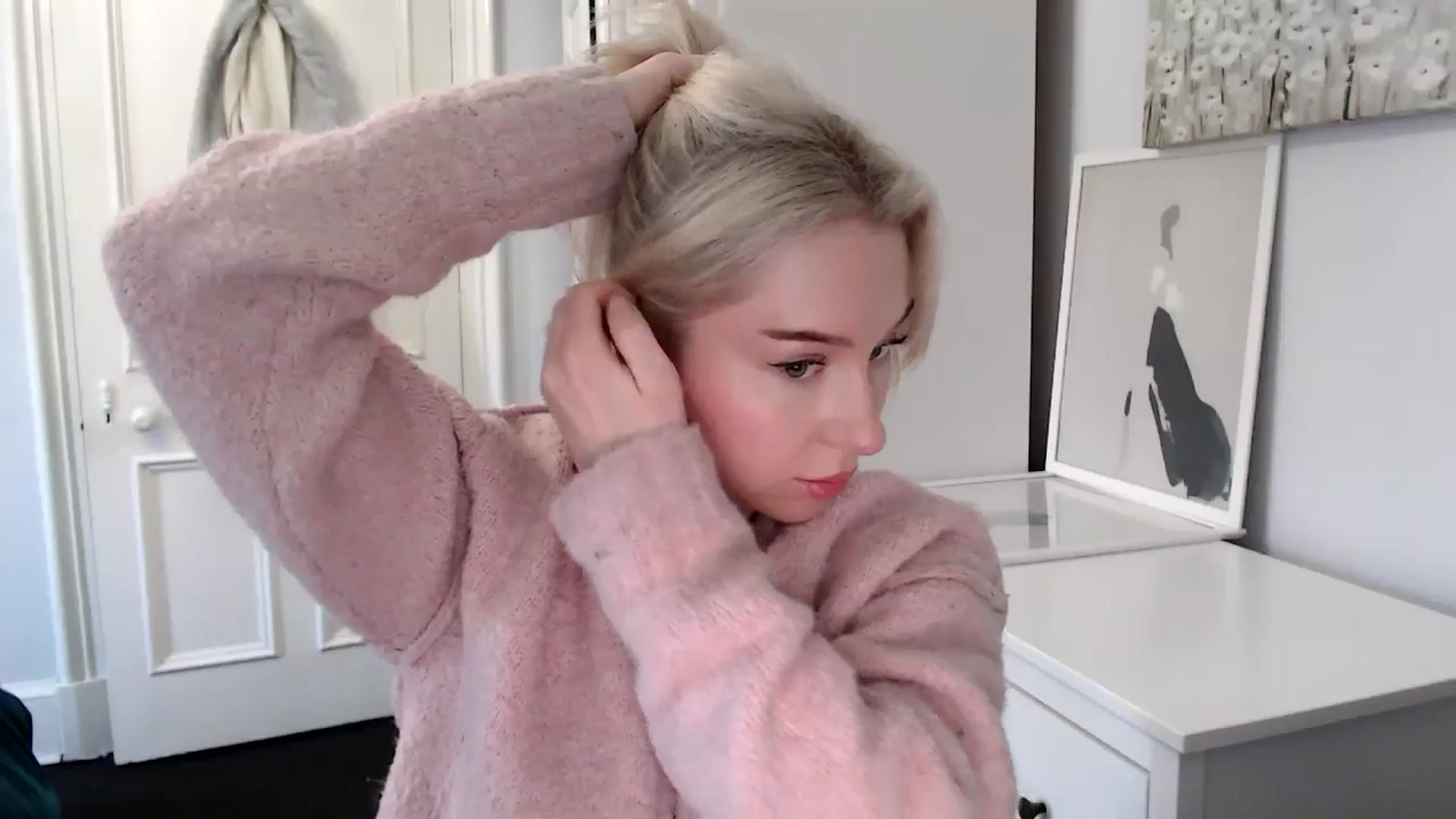 Gallery image thumbnail from British_Cutie's myfreecams stream on, 03/08/2025, 16:49 image 13 of 20