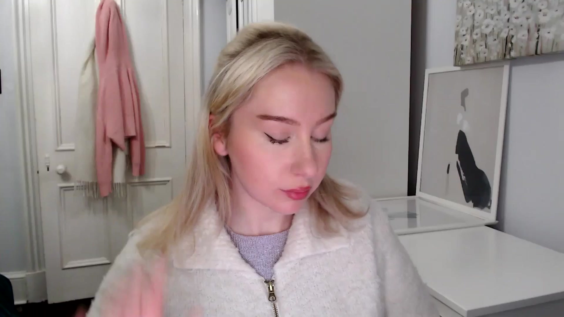 Gallery image thumbnail from British_Cutie's myfreecams stream on, 03/10/2025, 19:18 image 1 of 20