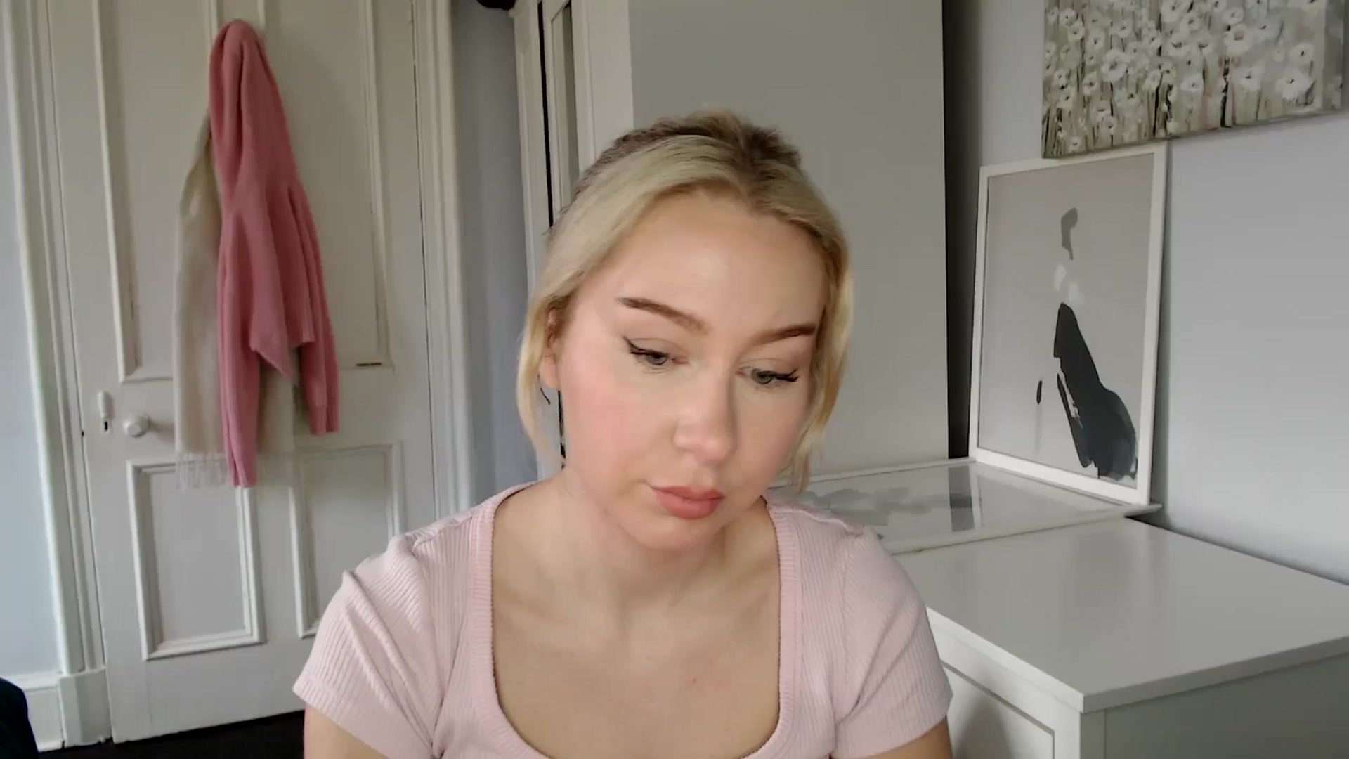Gallery image thumbnail from British_Cutie's myfreecams stream on, 03/11/2025, 12:25 image 1 of 20