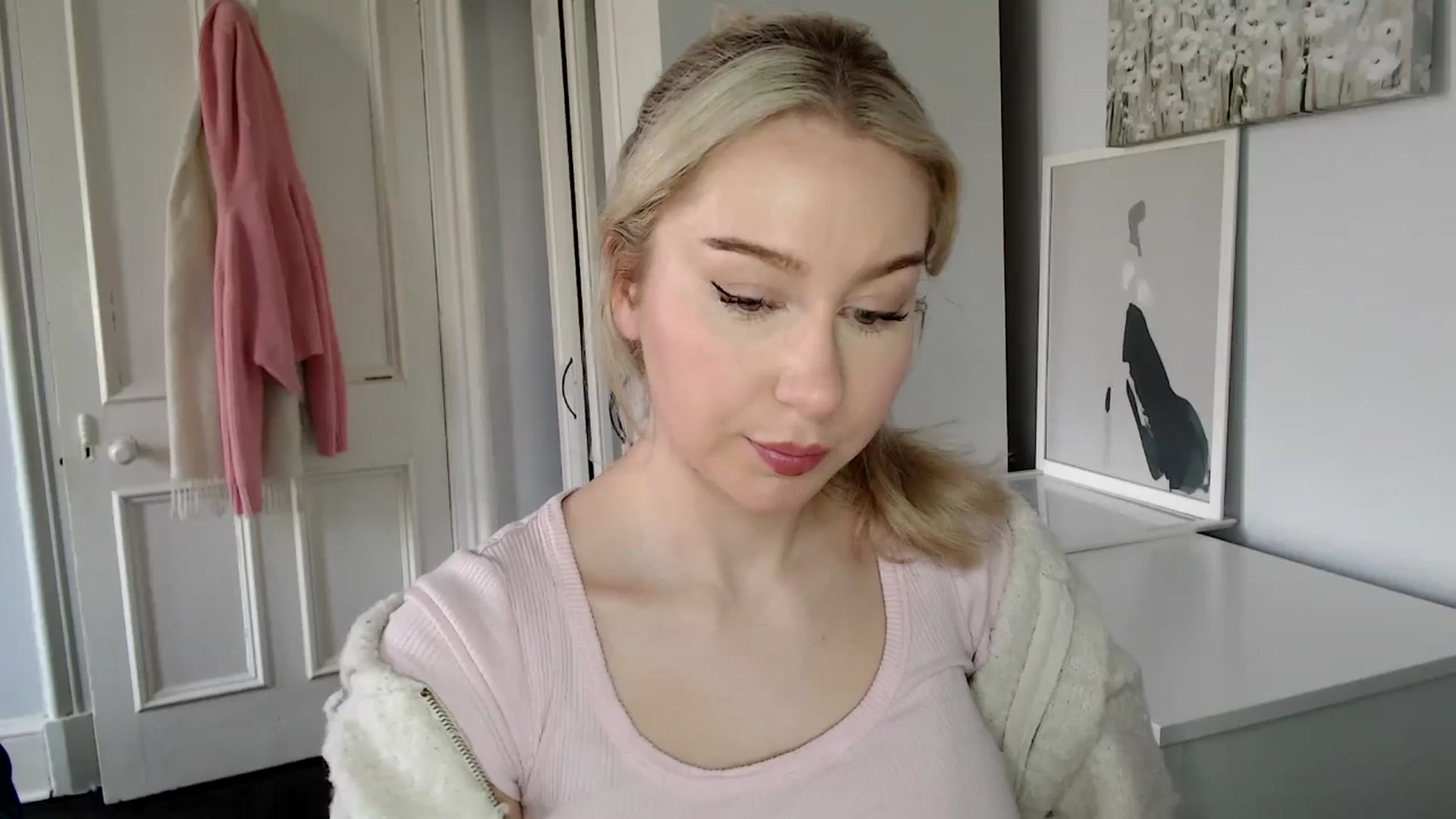 Gallery image thumbnail from British_Cutie's myfreecams stream on, 03/11/2025, 14:15 image 2 of 20