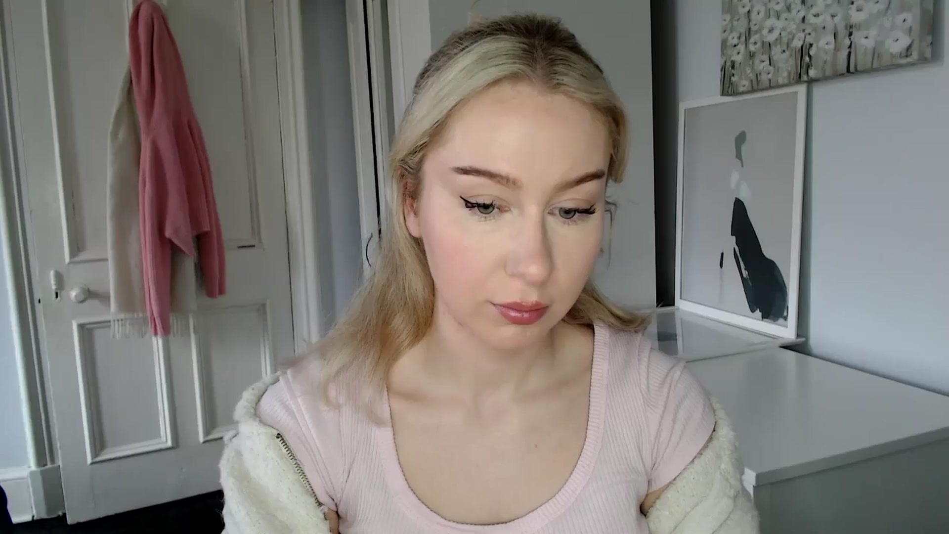 Gallery image thumbnail from British_Cutie's myfreecams stream on, 03/11/2025, 14:15 image 1 of 20