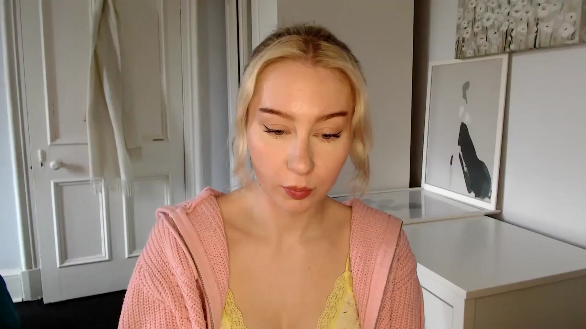 Gallery image thumbnail from British_Cutie's myfreecams stream on, 03/12/2025, 16:13 image 9 of 20