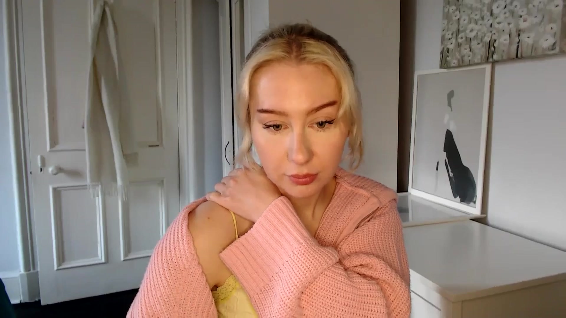 Gallery image thumbnail from British_Cutie's myfreecams stream on, 03/12/2025, 16:13 image 20 of 20