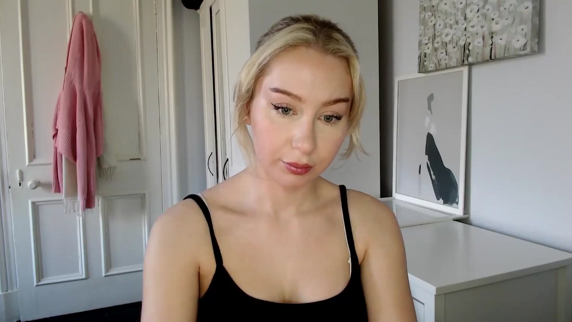 Gallery image thumbnail from British_Cutie's myfreecams stream on, 03/15/2025, 11:37 image 3 of 20