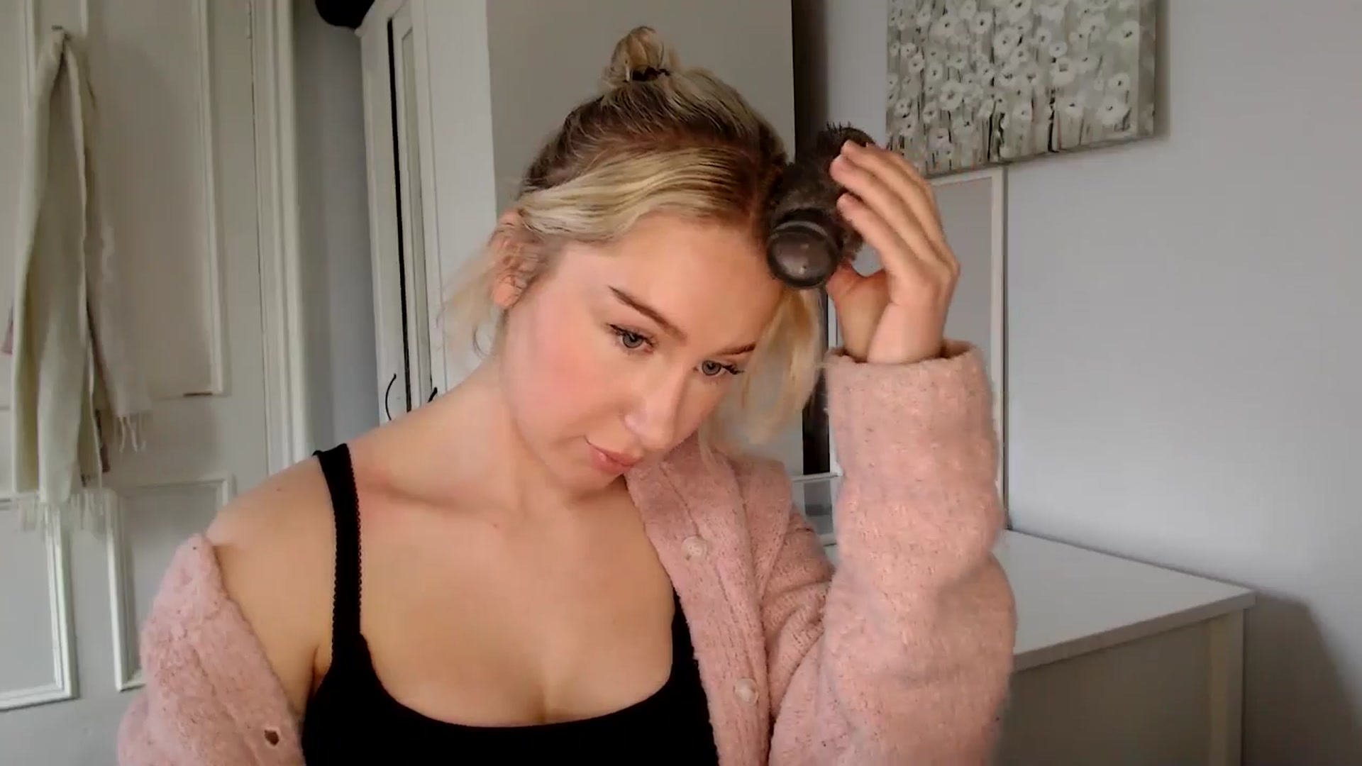 Gallery image thumbnail from British_Cutie's myfreecams stream on, 03/17/2025, 15:14 image 3 of 20
