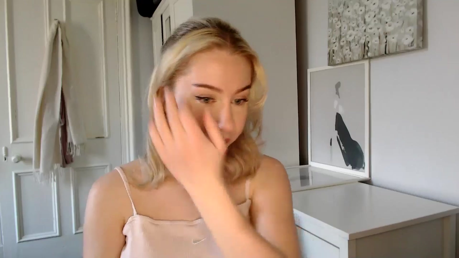 Gallery image thumbnail from British_Cutie's myfreecams stream on, 03/18/2025, 11:41 image 13 of 20