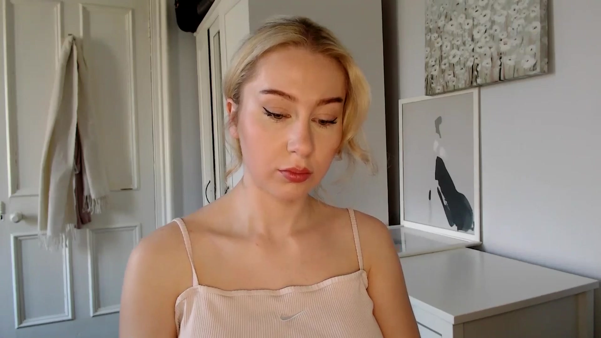 Gallery image thumbnail from British_Cutie's myfreecams stream on, 03/18/2025, 11:41 image 19 of 20