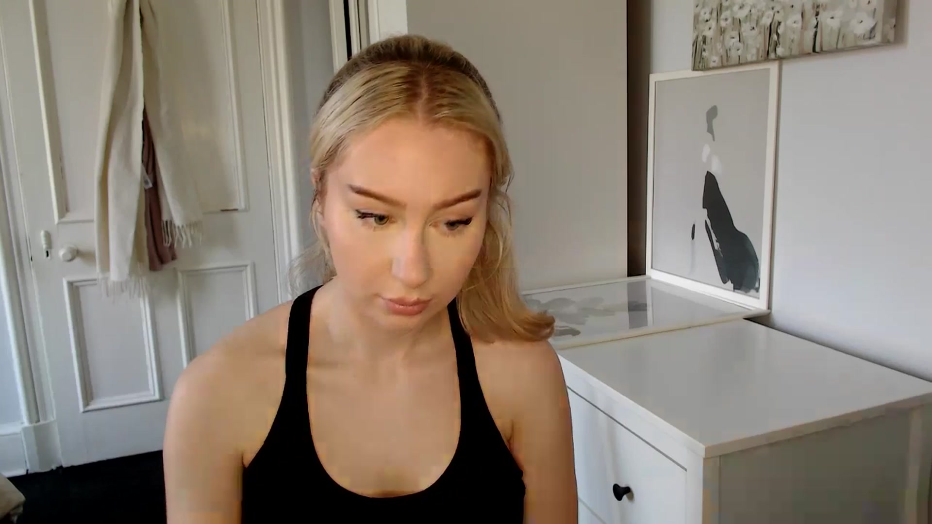Gallery image thumbnail from British_Cutie's myfreecams stream on, 03/20/2025, 12:40 image 17 of 20