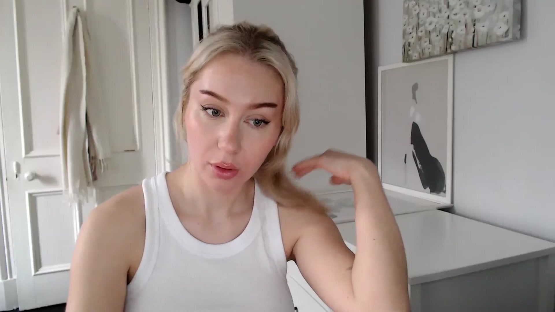 Gallery image thumbnail from British_Cutie's myfreecams stream on, 03/21/2025, 10:19 image 10 of 20