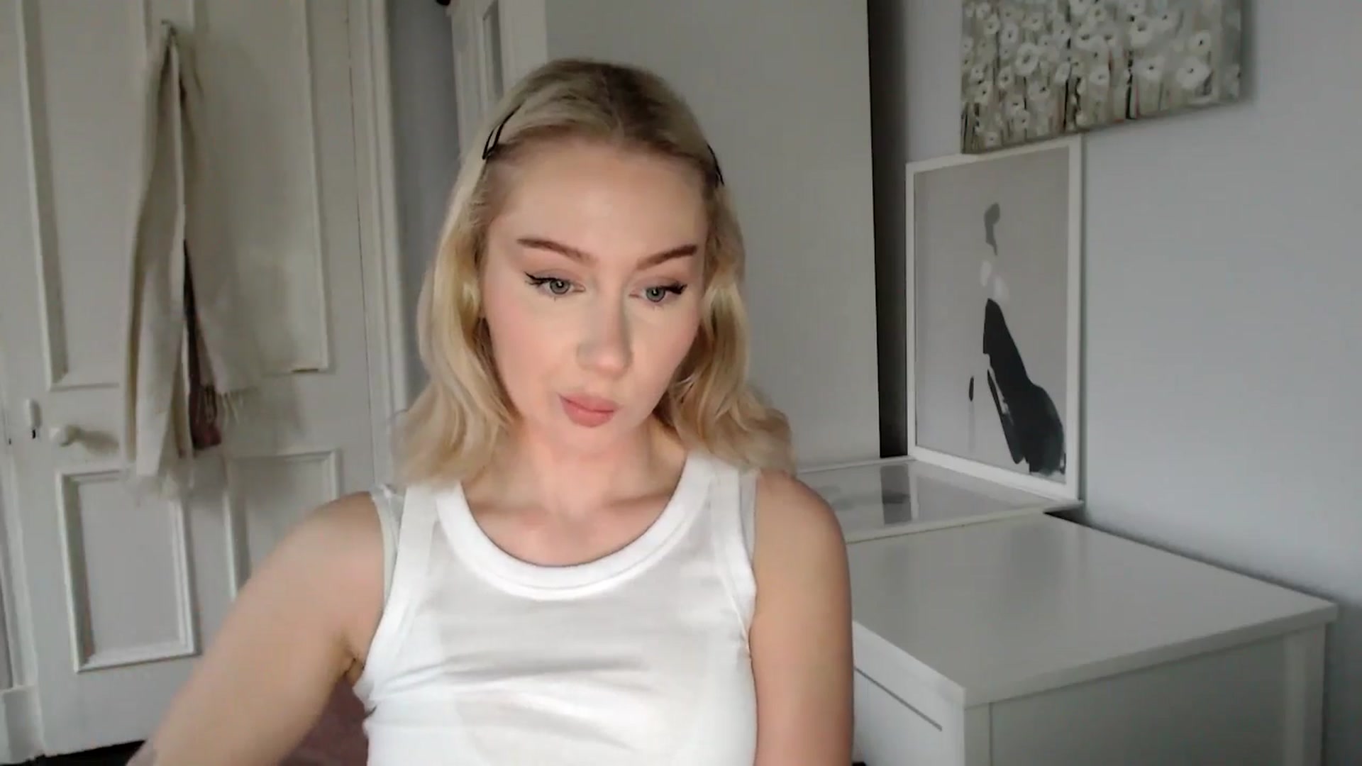 Gallery image thumbnail from British_Cutie's myfreecams stream on, 03/21/2025, 17:42 image 2 of 20