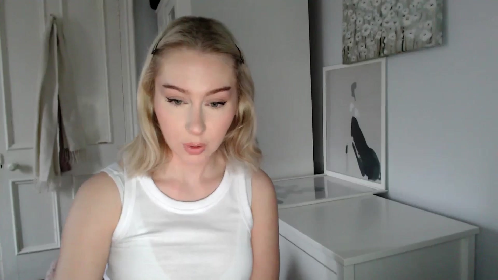 Gallery image thumbnail from British_Cutie's myfreecams stream on, 03/21/2025, 17:42 image 8 of 20
