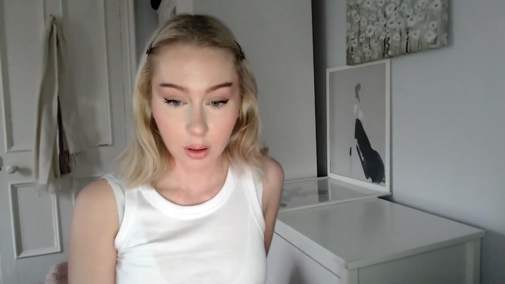 Gallery image thumbnail from British_Cutie's myfreecams stream on, 03/21/2025, 17:42 image 9 of 20
