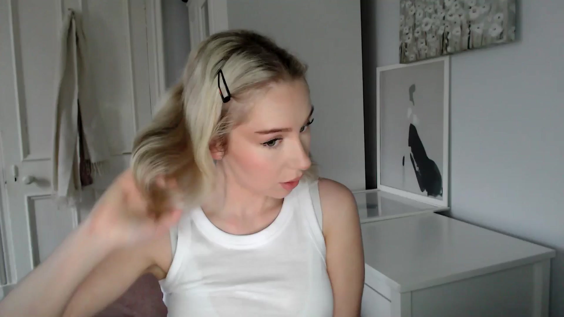 Gallery image thumbnail from British_Cutie's myfreecams stream on, 03/21/2025, 17:42 image 1 of 20