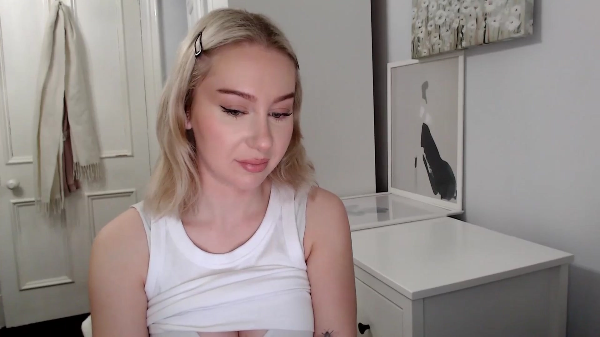 Gallery image thumbnail from British_Cutie's myfreecams stream on, 03/21/2025, 20:12 image 4 of 20