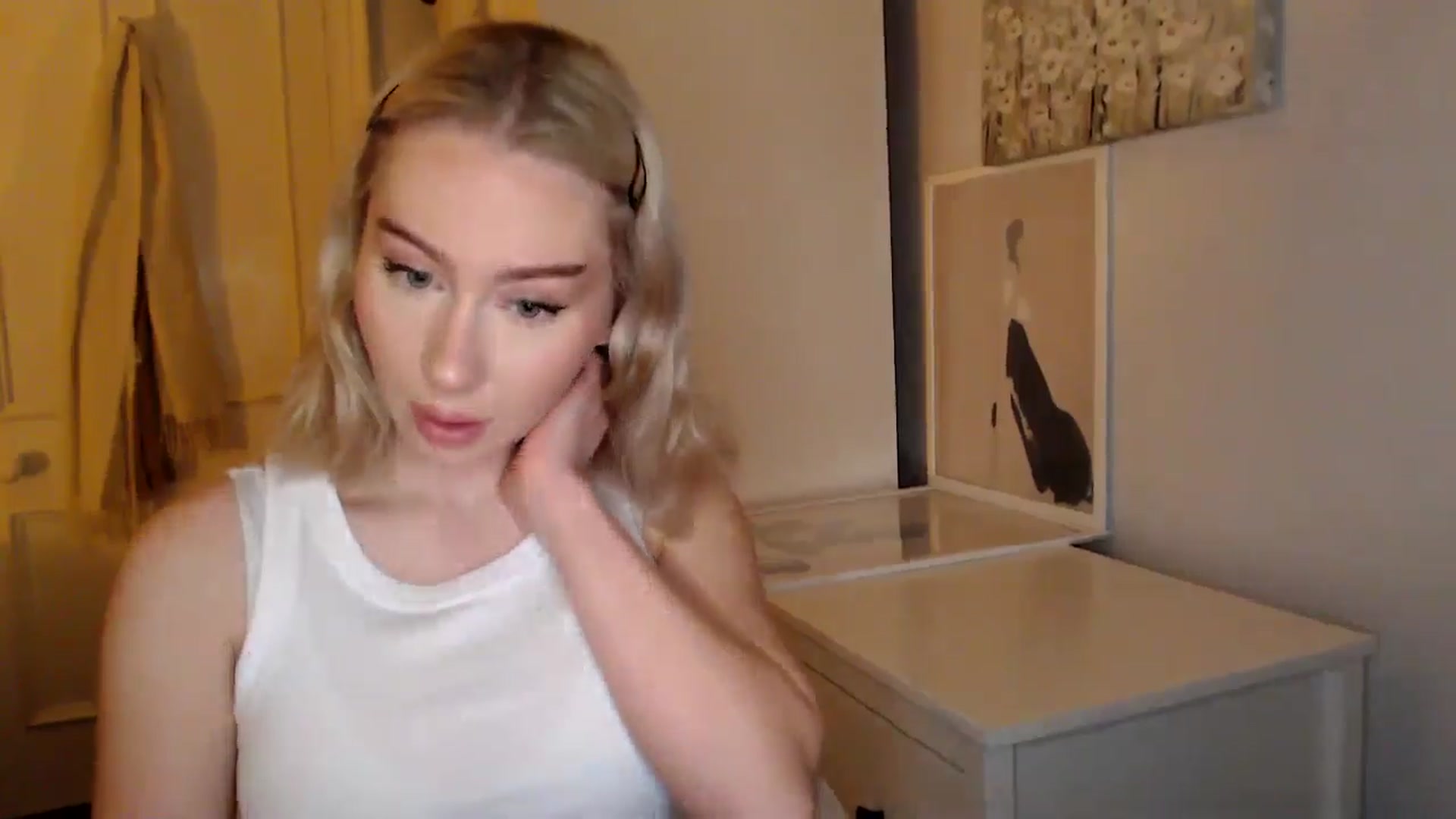 Gallery image thumbnail from British_Cutie's myfreecams stream on, 03/21/2025, 20:12 image 11 of 20