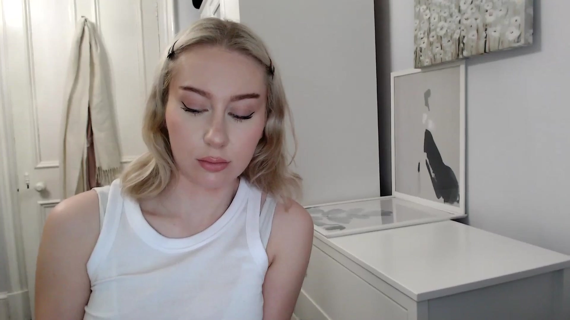 Gallery image thumbnail from British_Cutie's myfreecams stream on, 03/21/2025, 20:12 image 18 of 20