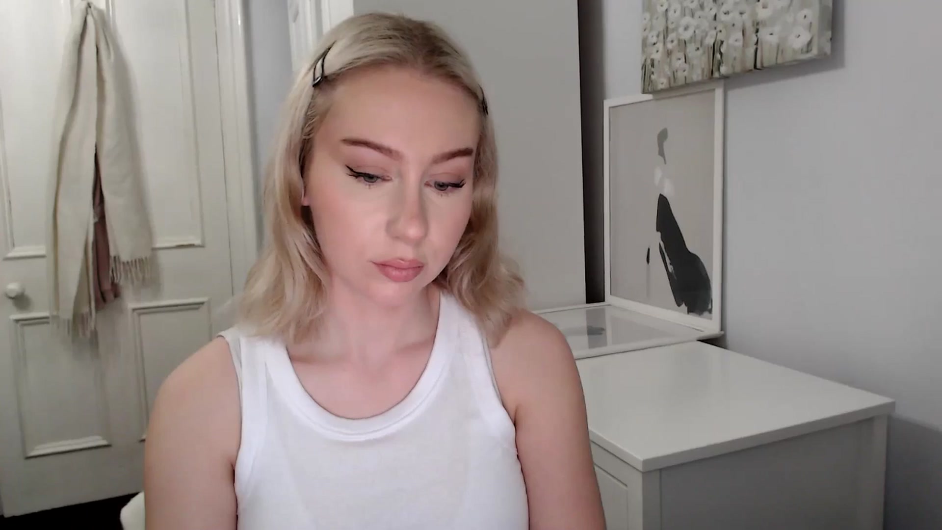 Gallery image thumbnail from British_Cutie's myfreecams stream on, 03/21/2025, 20:12 image 7 of 20