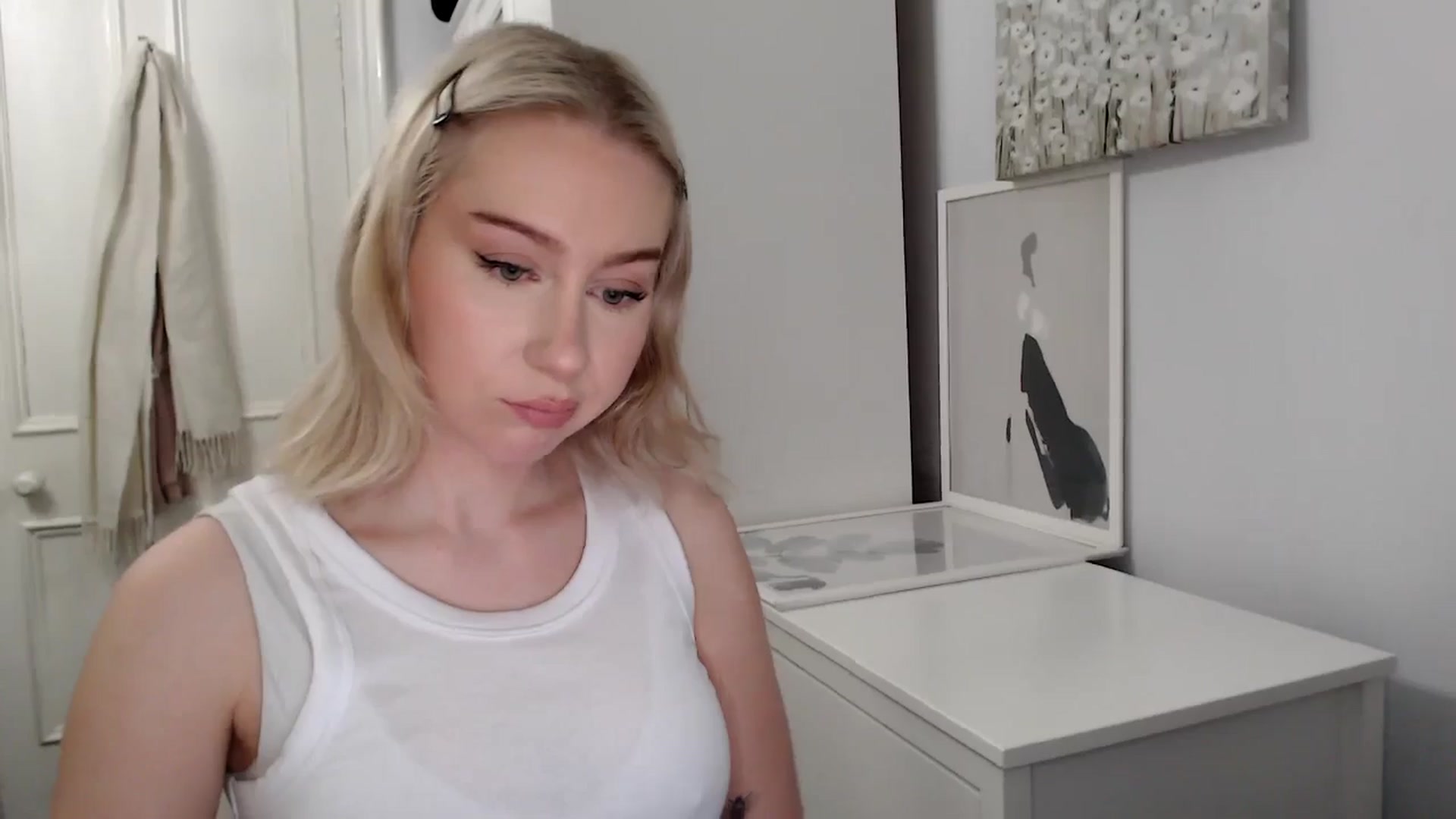 Gallery image thumbnail from British_Cutie's myfreecams stream on, 03/21/2025, 21:42 image 3 of 20
