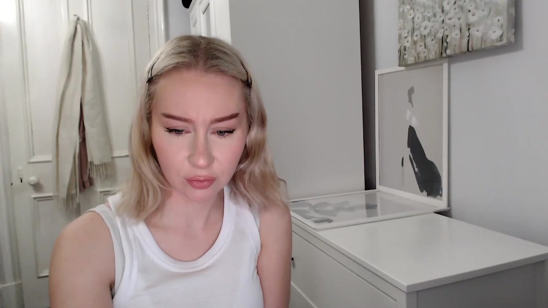 Gallery image thumbnail from British_Cutie's myfreecams stream on, 03/21/2025, 21:42 image 5 of 20
