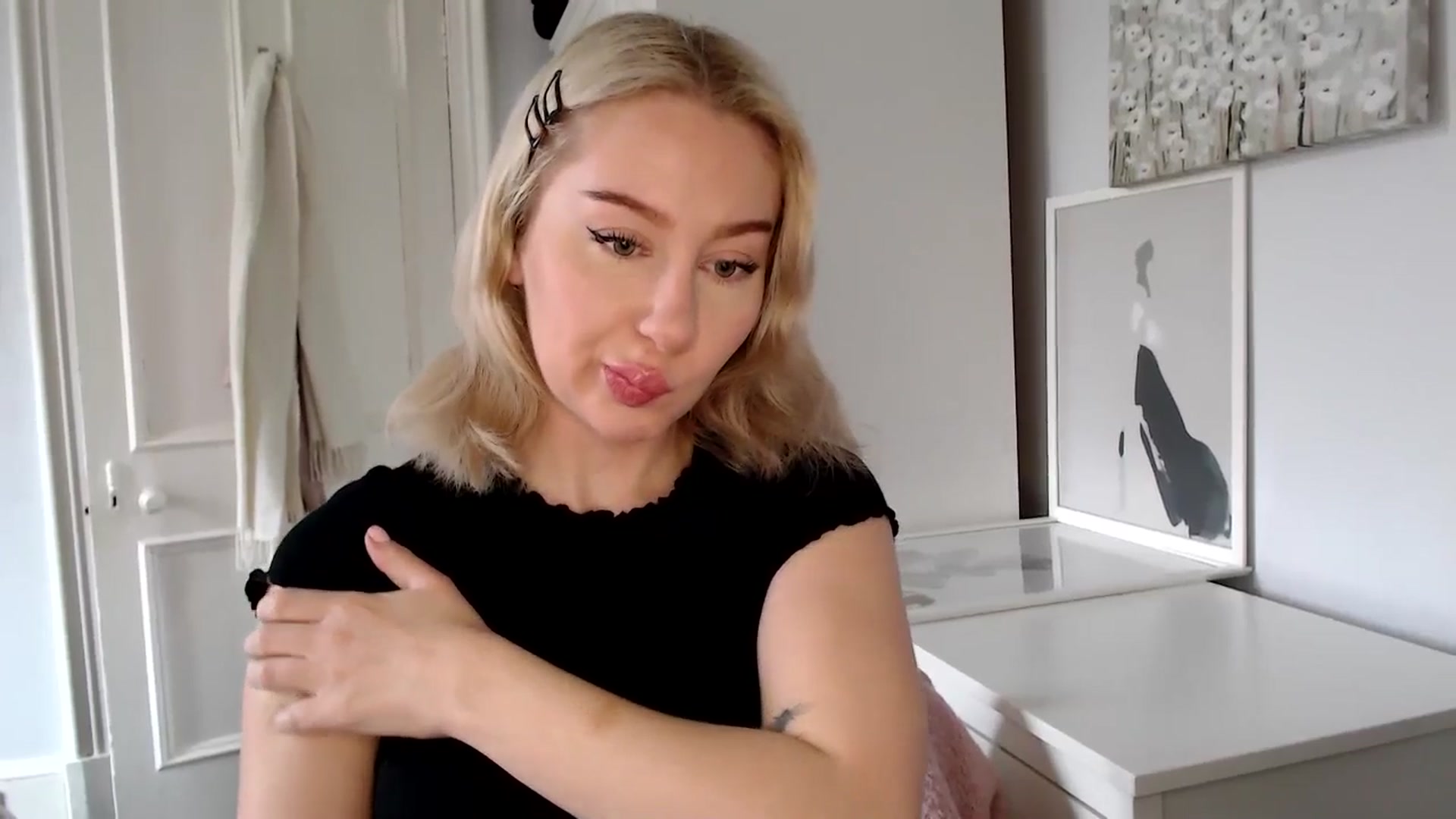 Gallery image thumbnail from British_Cutie's myfreecams stream on, 03/22/2025, 11:53 image 2 of 20