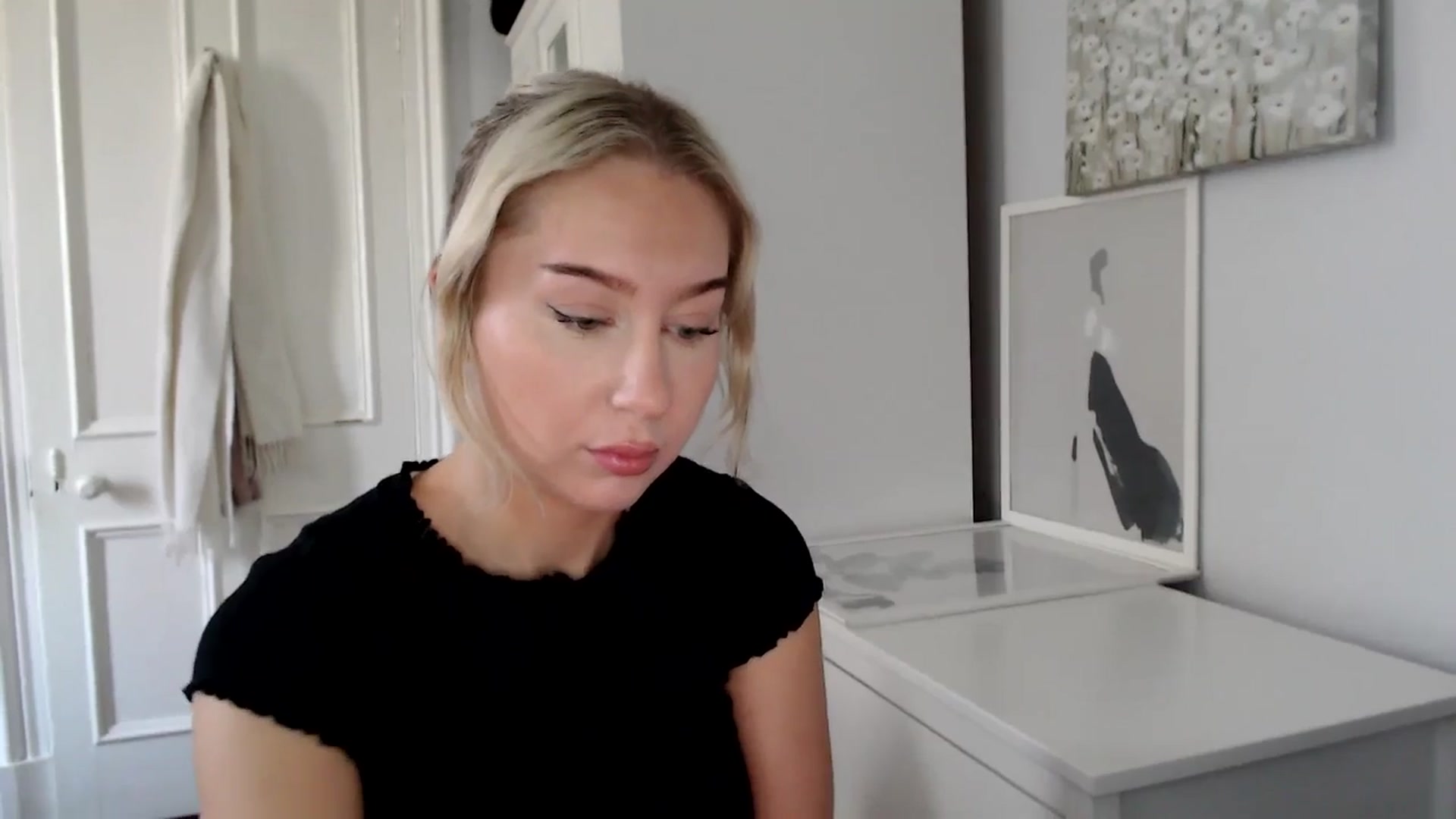 Gallery image thumbnail from British_Cutie's myfreecams stream on, 03/24/2025, 09:39 image 14 of 20