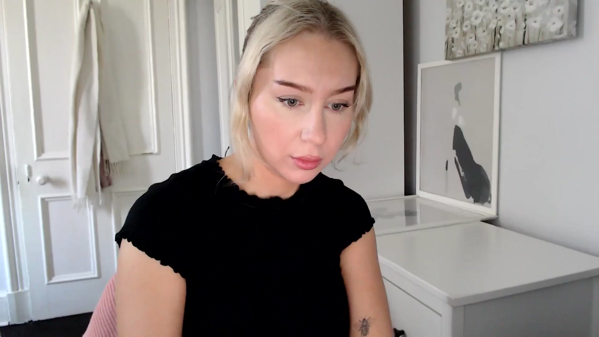 Gallery image thumbnail from British_Cutie's myfreecams stream on, 03/24/2025, 09:39 image 8 of 20
