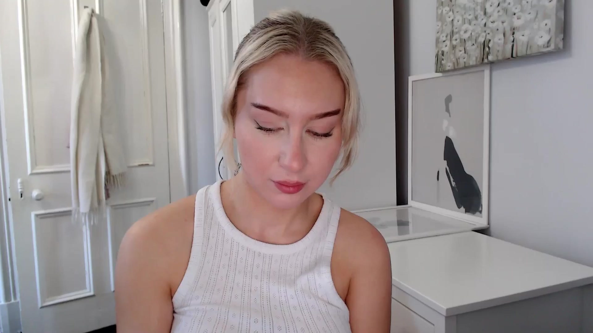 Gallery image thumbnail from British_Cutie's myfreecams stream on, 03/24/2025, 10:57 image 8 of 20