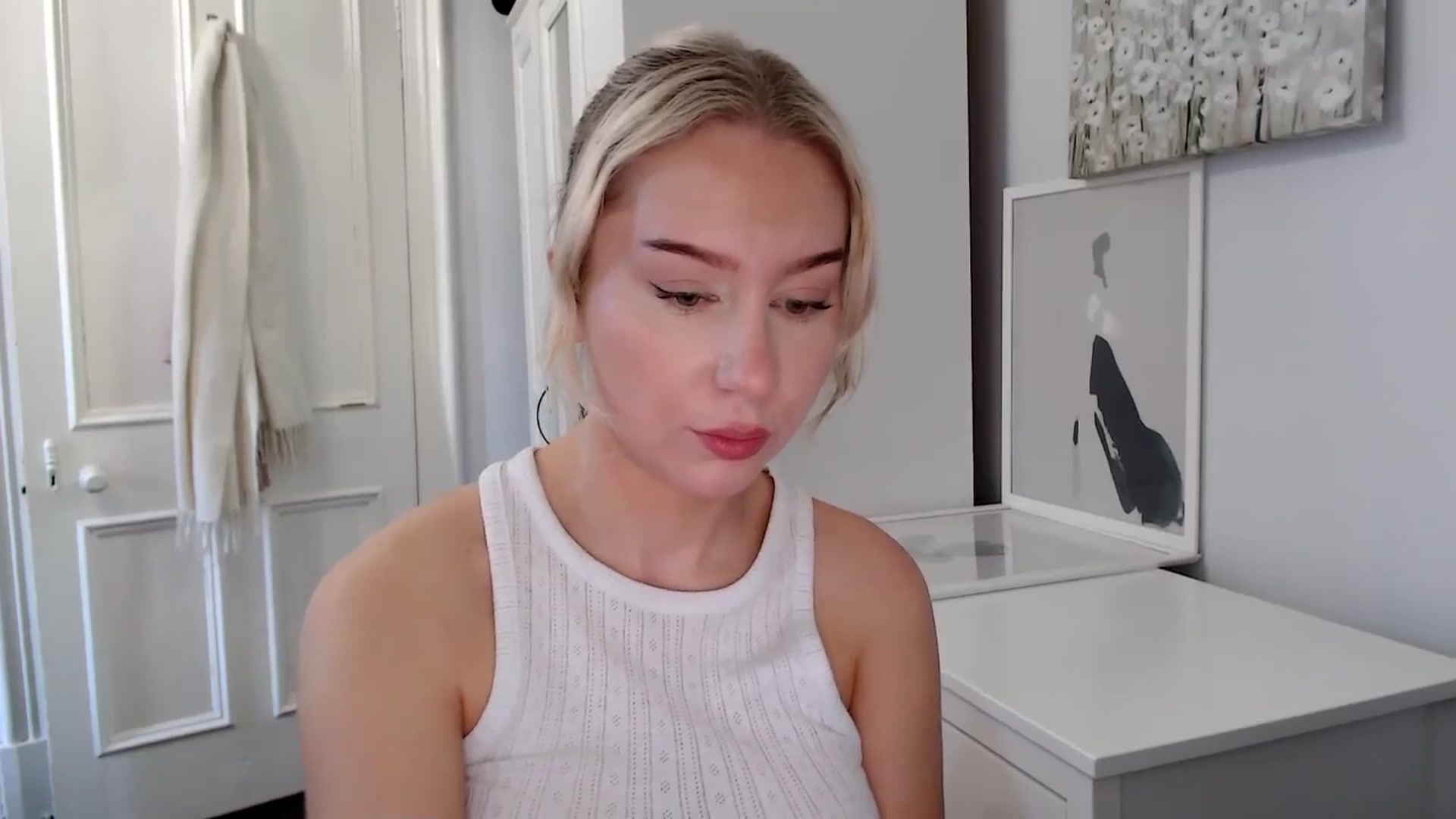 Gallery image thumbnail from British_Cutie's myfreecams stream on, 03/24/2025, 10:57 image 11 of 20