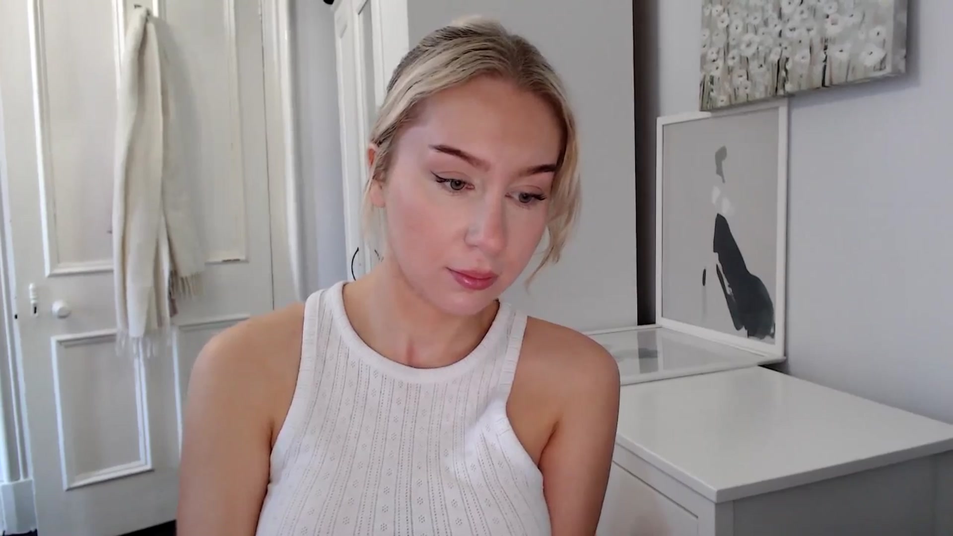 Gallery image thumbnail from British_Cutie's myfreecams stream on, 03/24/2025, 10:57 image 18 of 20