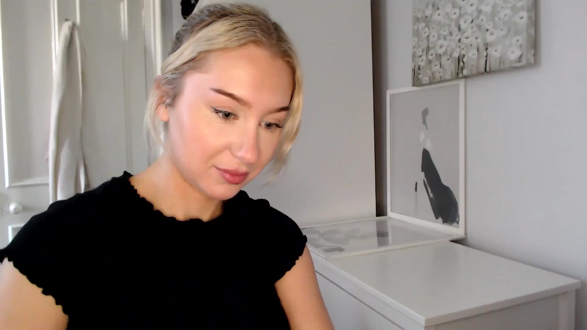 Gallery image thumbnail from British_Cutie's myfreecams stream on, 03/24/2025, 11:30 image 6 of 20